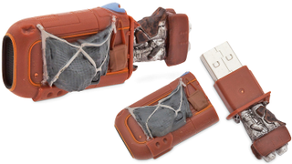Who Decided to Only Put 4GB of Storage In This Rey's Speeder Flash Drive?